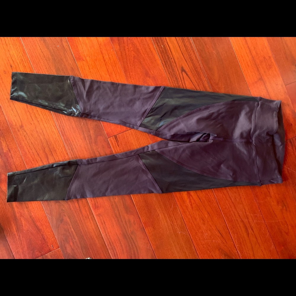 Leggings from  Koral